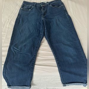 Levi Crop ankle jeans